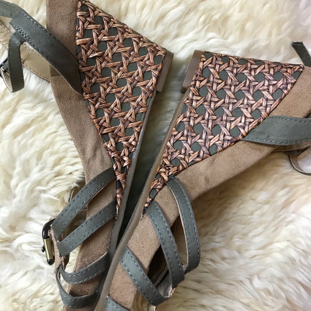 !Charity Sale! Army Green Wedges